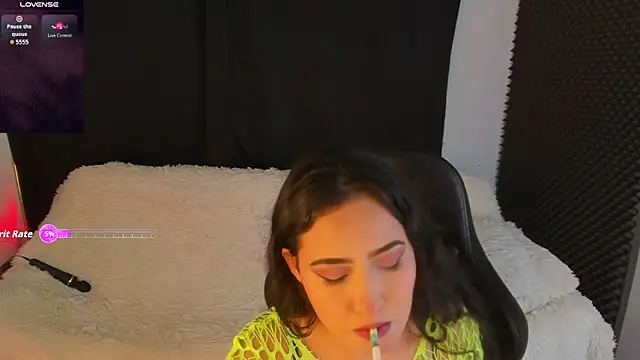 Snapshot of rosario215B chatting on 29, 11, 2025 rosario215B online show from 29, 11, 2025