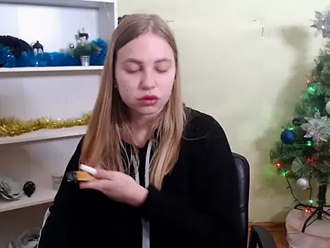 Snapshot of klerkarina chatting on 26, 12, 2024 klerkarina online show from 26, 12, 2024