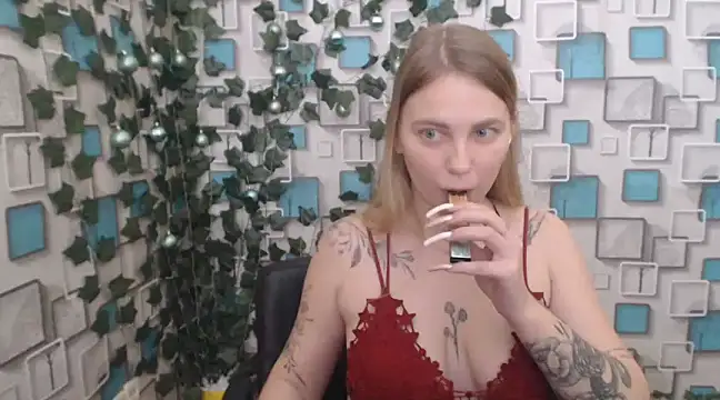 Snapshot of klerkarina chatting on 3, 1, 2025 klerkarina online show from 3, 1, 2025
