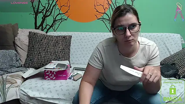 lovingfeetheels online show from 14, 7, 2026