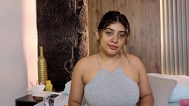 Snapshot of abby_miller26 chatting on 11, 11, 2025 abby miller26 online show from 11, 11, 2025