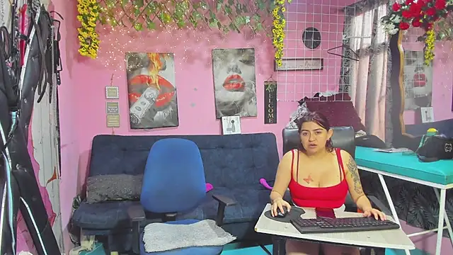 Snapshot of lesbiancuple chatting on 26, 5, 2026 lesbiancuple online show from 26, 5, 2026