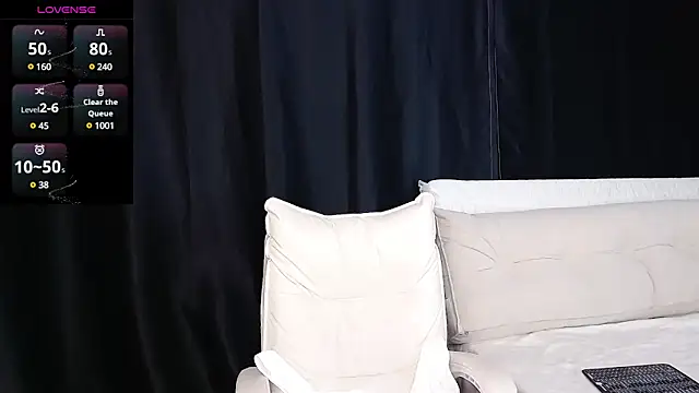 Snapshot of qianqian_ chatting on 4, 2, 2025 qianqian online show from 4, 2, 2025