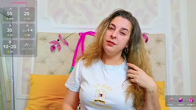 KarinaNoir online show from 1, 11, 2025