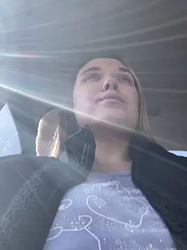 Sandra SW  online show from 28, 2, 2025