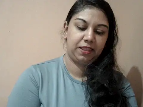 Snapshot of bellachow10 chatting on 29, 6, 2026 bellachow10 online show from 29, 6, 2026
