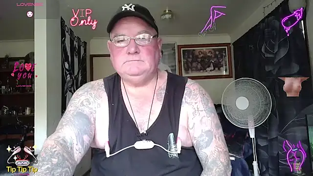 Snapshot of HOTANAL chatting on 15, 6, 2026 HOTANAL online show from 15, 6, 2026