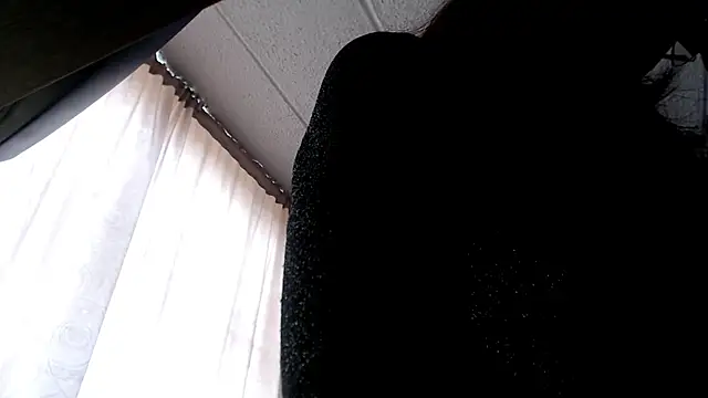 Juls winter  online show from 20, 10, 2025