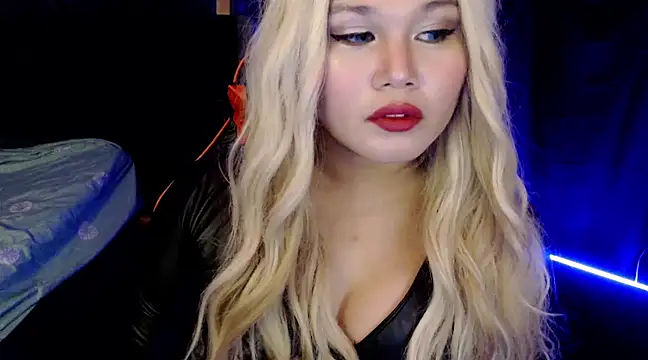 Snapshot of stacey_wills44 chatting on 4, 1, 2025 stacey wills44 online show from 4, 1, 2025