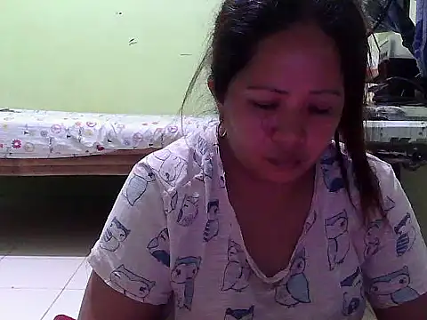 Snapshot of sweetlady_pinay chatting on 8, 3, 2025 sweetlady pinay online show from 8, 3, 2025