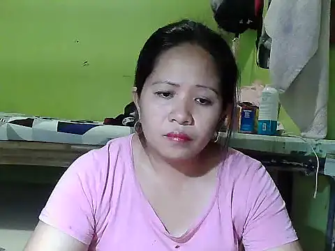Snapshot of sweetlady_pinay chatting on 16, 3, 2025 sweetlady pinay online show from 16, 3, 2025