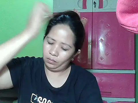 Snapshot of sweetlady_pinay chatting on 28, 9, 2025 sweetlady pinay online show from 28, 9, 2025