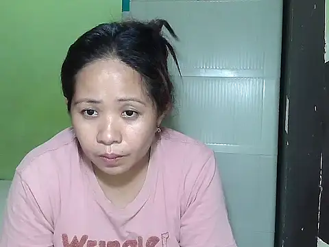 Snapshot of sweetlady_pinay chatting on 8, 10, 2025 sweetlady pinay online show from 8, 10, 2025