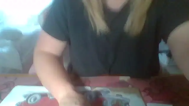 BondageGirl35 online show from 29, 3, 2026