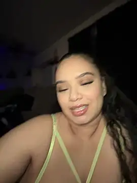 Snapshot of CarmelaAnthony chatting on 10, 1, 2025 CarmelaAnthony online show from 10, 1, 2025