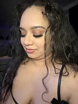 Snapshot of CarmelaAnthony chatting on 18, 1, 2025 CarmelaAnthony online show from 18, 1, 2025