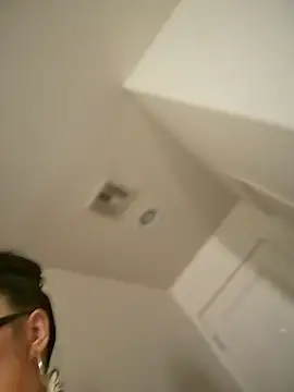 Snapshot of CarmelaAnthony chatting on 19, 10, 2025 CarmelaAnthony online show from 19, 10, 2025