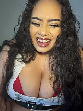Snapshot of CarmelaAnthony chatting on 28, 11, 2025 CarmelaAnthony online show from 28, 11, 2025