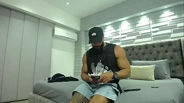 romeolovedark online show from 19, 2, 2025