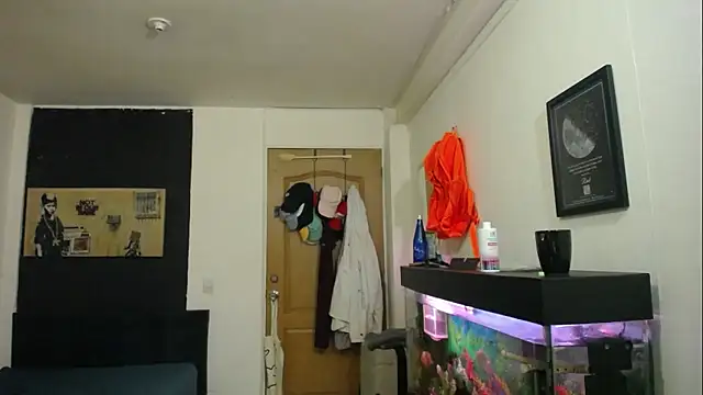 romeolovedark online show from 5, 3, 2025