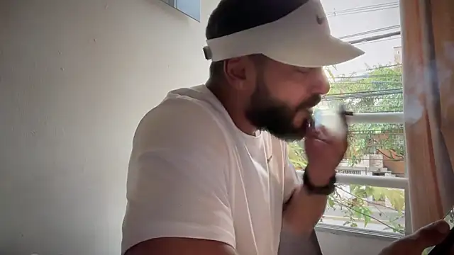 romeolovedark online show from 6, 1, 2026