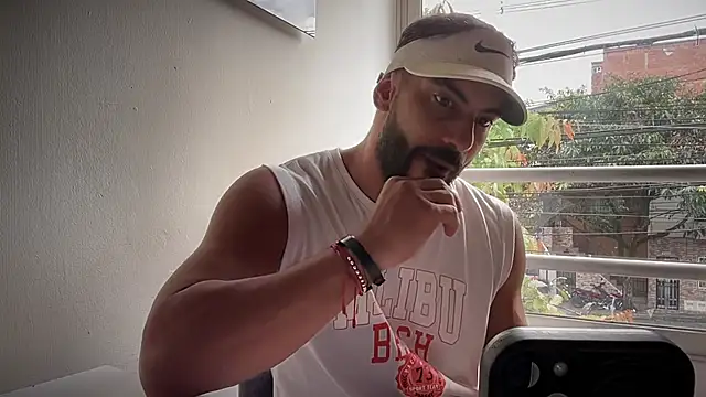 Snapshot of romeolovedark chatting on 31, 1, 2026 romeolovedark online show from 31, 1, 2026