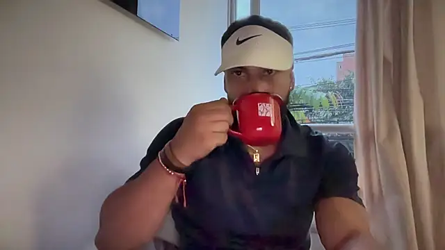 Snapshot of romeolovedark chatting on 15, 2, 2026 romeolovedark online show from 15, 2, 2026