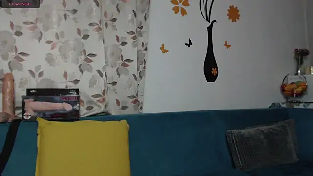 Snapshot of Goddess_Tina chatting on 28, 9, 2025 Goddess Tina online show from 28, 9, 2025