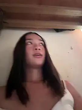 ShinningEthene online show from 6, 3, 2026