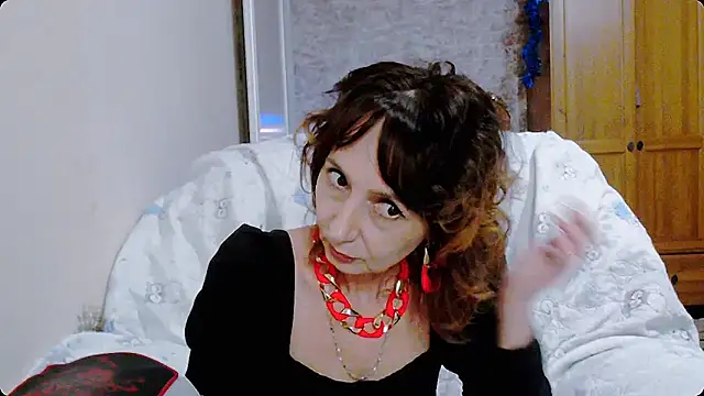 Snapshot of AnnieEltgant chatting on 27, 12, 2024 AnnieEltgant online show from 27, 12, 2024