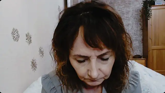 Snapshot of AnnieEltgant chatting on 23, 11, 2025 AnnieEltgant online show from 23, 11, 2025