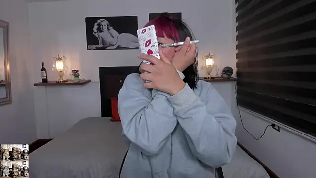 Mariana Joness online show from 6, 1, 2025