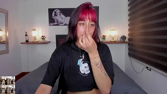 Mariana Joness online show from 4, 2, 2025