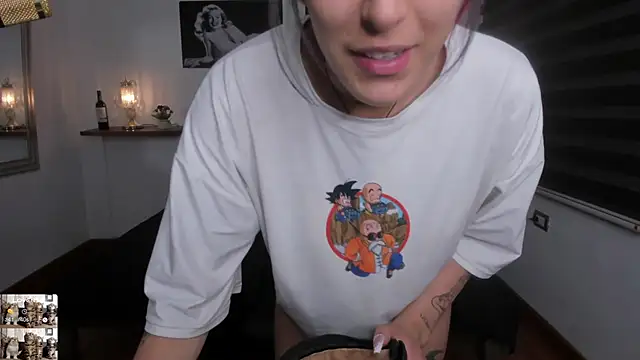 Mariana Joness online show from 17, 3, 2025