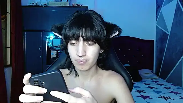 Snapshot of littlextreme chatting on 13, 7, 2026 littlextreme online show from 13, 7, 2026