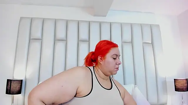 aandreaperez online show from 17, 2, 2025