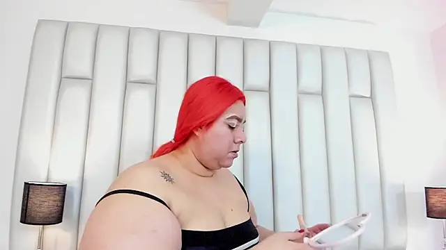 aandreaperez online show from 14, 3, 2025