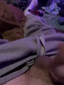 Hugetings online show from 13, 4, 2026