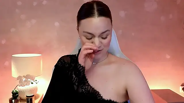 MilaFleur online show from 27, 2, 2026