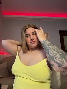 Emma meii online show from 22, 10, 2025