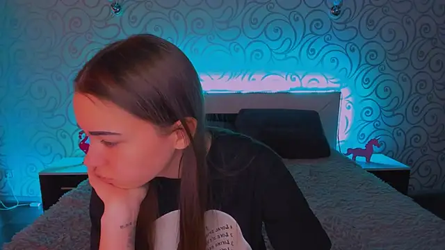 AlexaBarkley online show from 17, 12, 2024