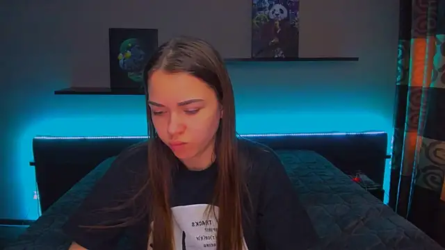 AlexaBarkley online show from 14, 2, 2025