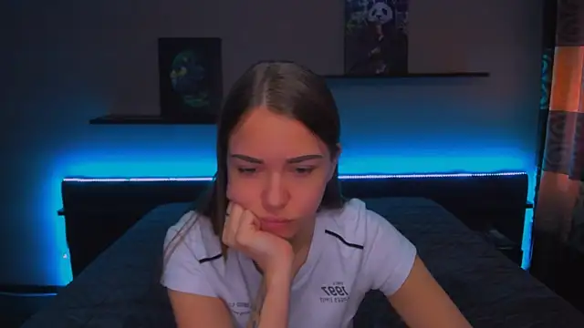 AlexaBarkley online show from 21, 2, 2025