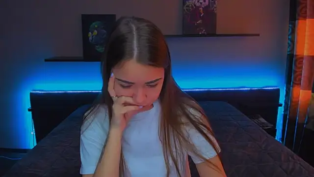 AlexaBarkley online show from 11, 3, 2025