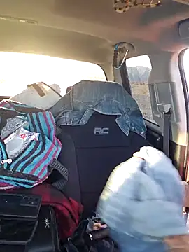 SheIsSomething online show from 28, 2, 2025