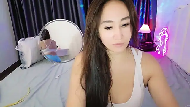 Snapshot of AsianQueens chatting on 18, 6, 2026 AsianQueens online show from 18, 6, 2026