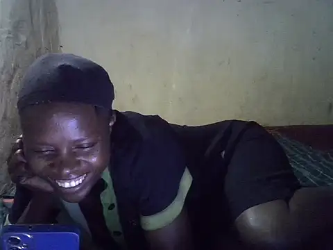 cute-shamza online show from 19, 9, 2025