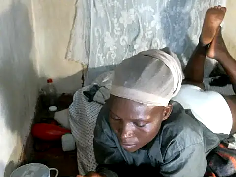 cute-shamza online show from 20, 12, 2025