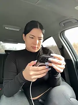 Snapshot of clairewntr chatting on 21, 12, 2024 clairewntr online show from 21, 12, 2024