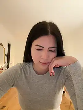 Snapshot of clairewntr chatting on 17, 1, 2025 clairewntr online show from 17, 1, 2025